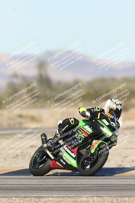 media/Dec-04-2025-Racers Edge (Thu) [[5ebc9f124d]]/3-B Group/2-Session 1 (Turn 4 Entry)/